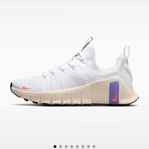 Nike Free Metcon 6 | White/Violet Mist/Chalk/Hot Lava